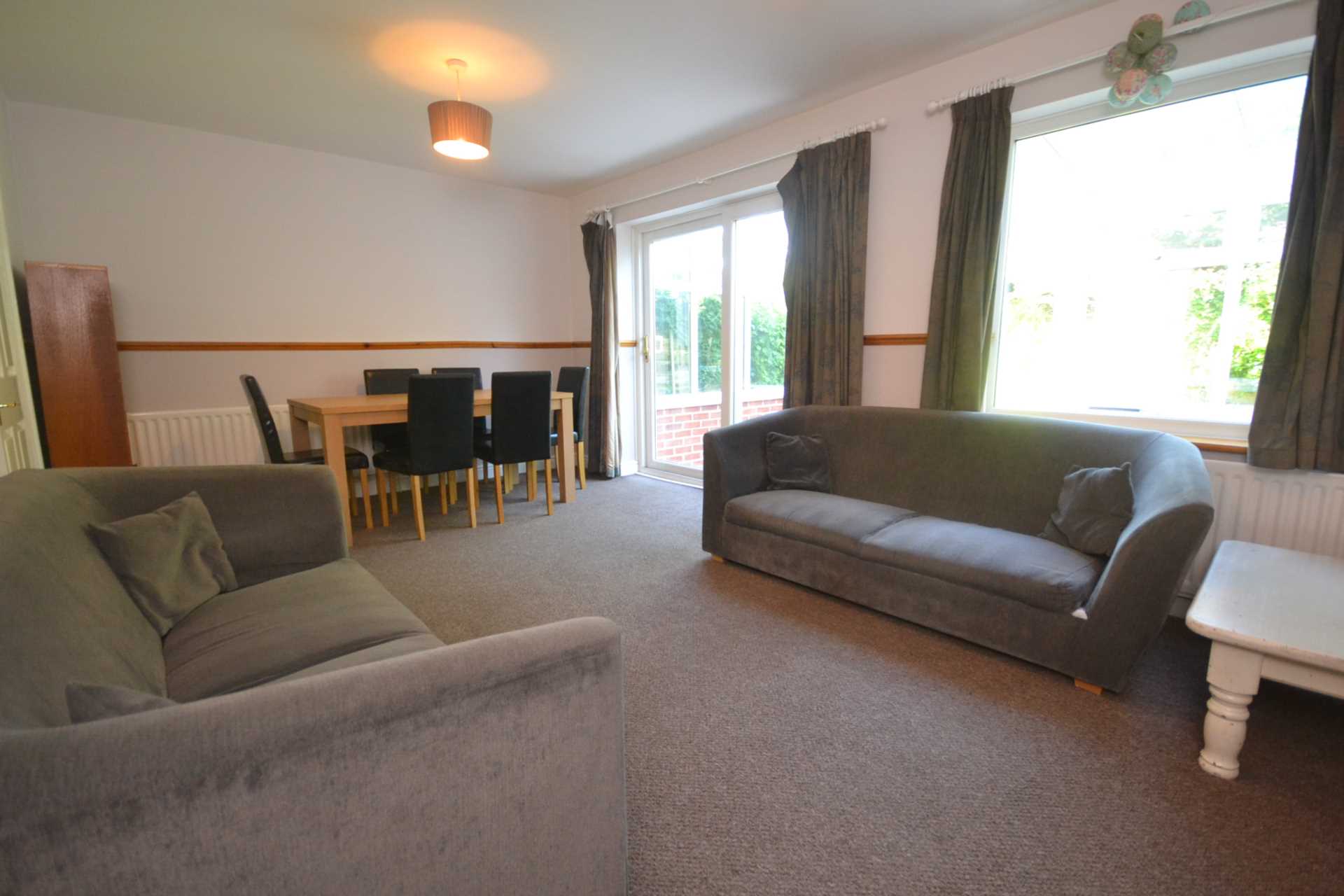 Melrose Avenue, University Area, Image 3