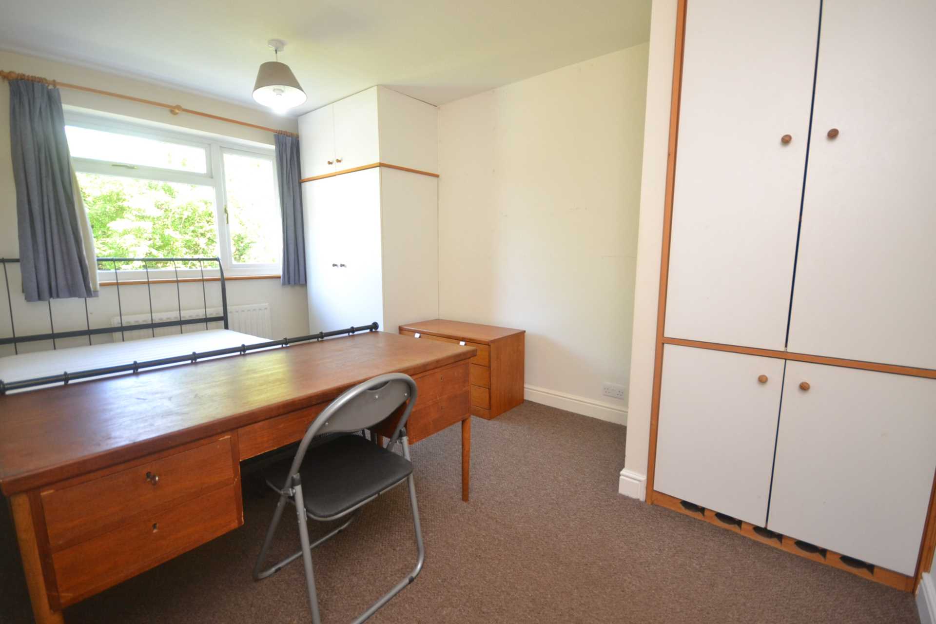 Melrose Avenue, University Area, Image 5