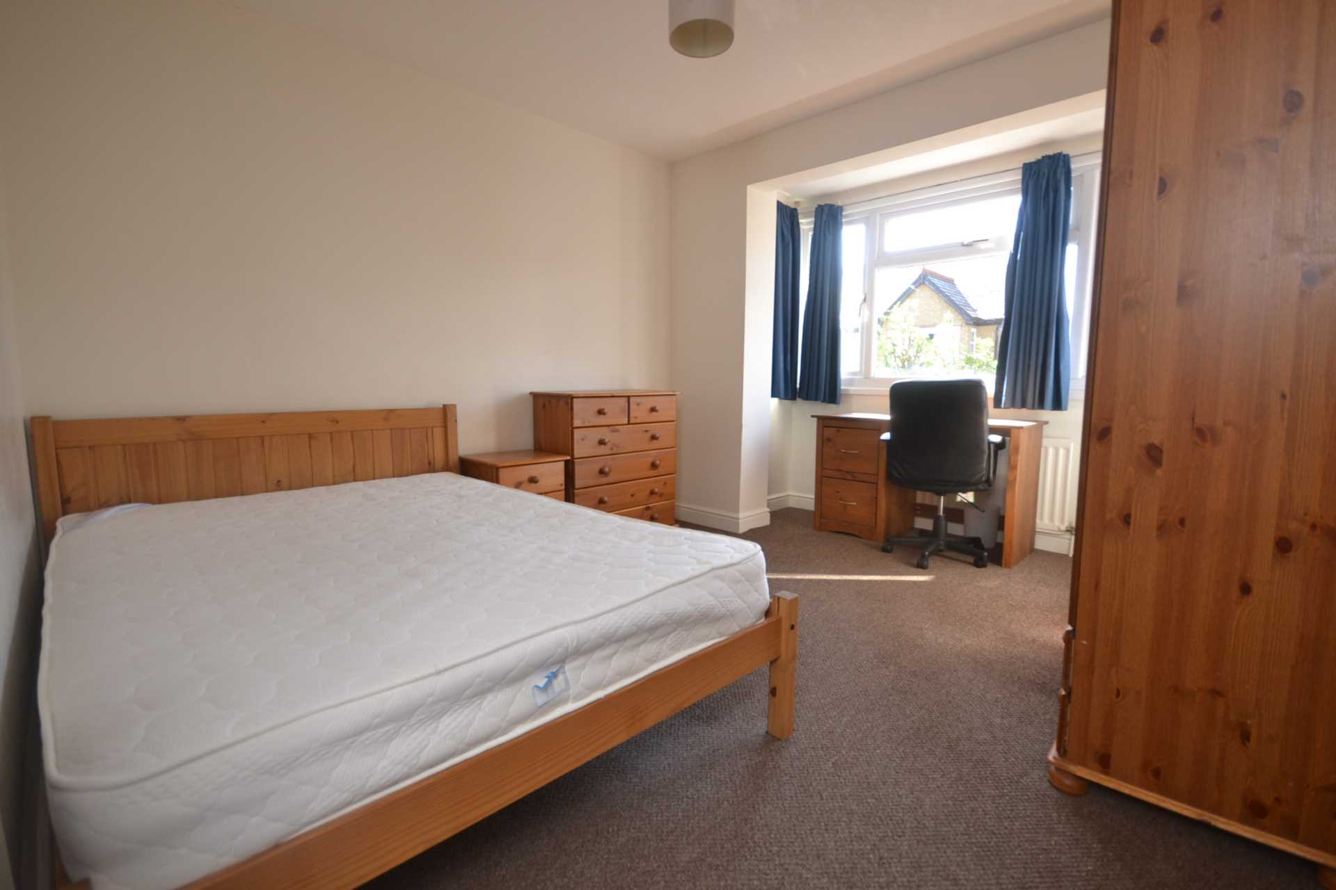 Melrose Avenue, University Area, Image 7