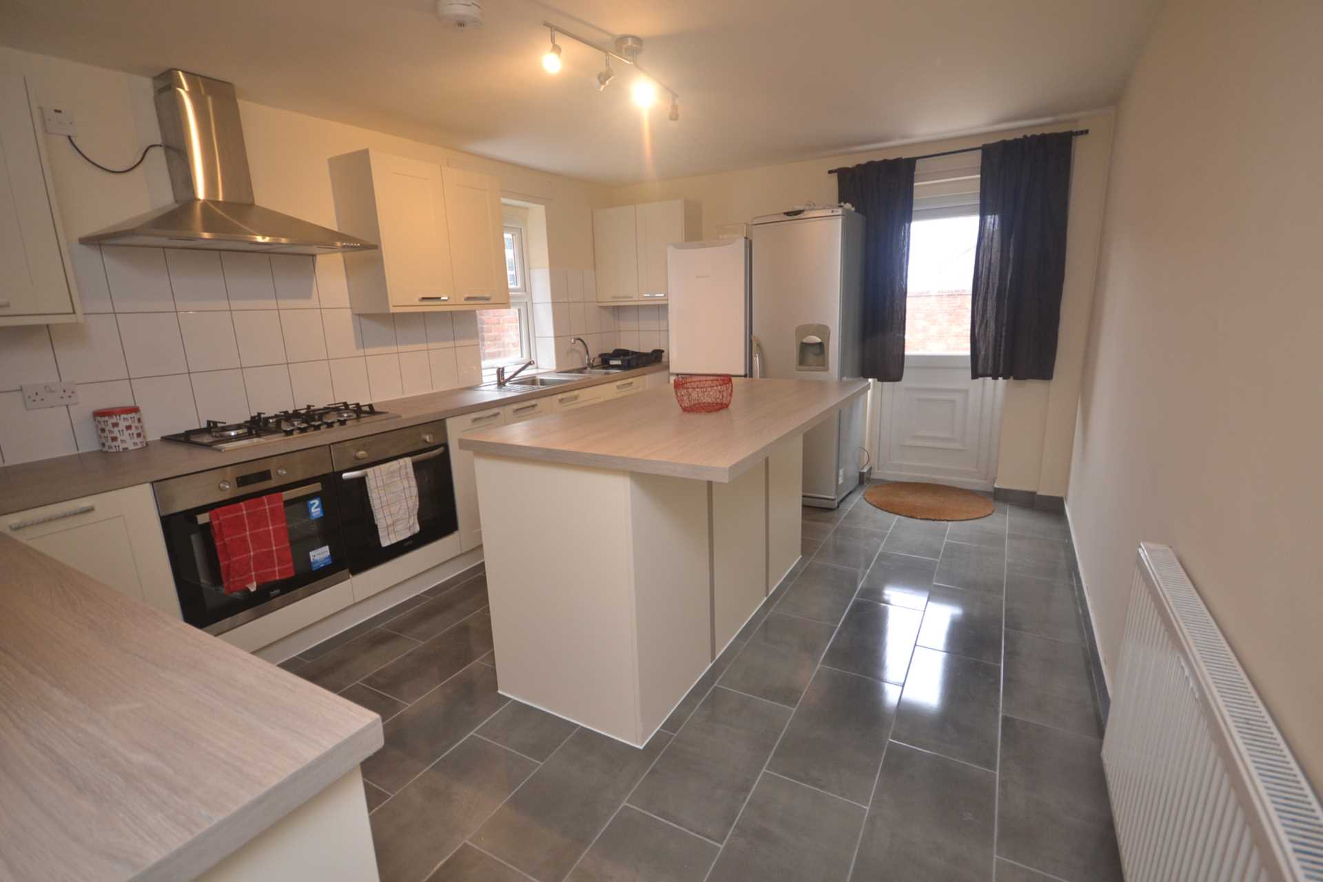 Upper Redlands Road, Reading, Image 2