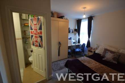 Upper Redlands Road, Reading, Image 8