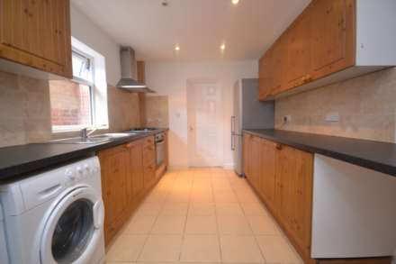 St Edwards Road, University Area, Image 1