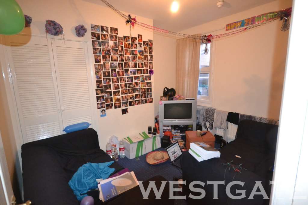 Swainstone Road, Reading, Image 3