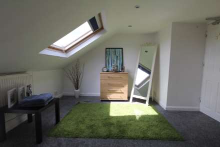 Grange Avenue, Uni Area, Image 8