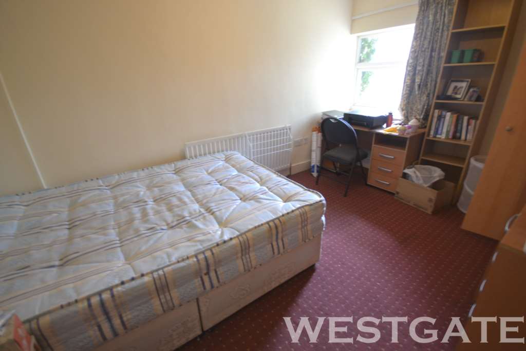 Blenheim Road, Reading, Image 4