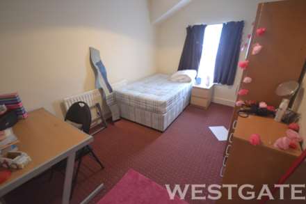 Blenheim Road, Reading, Image 3