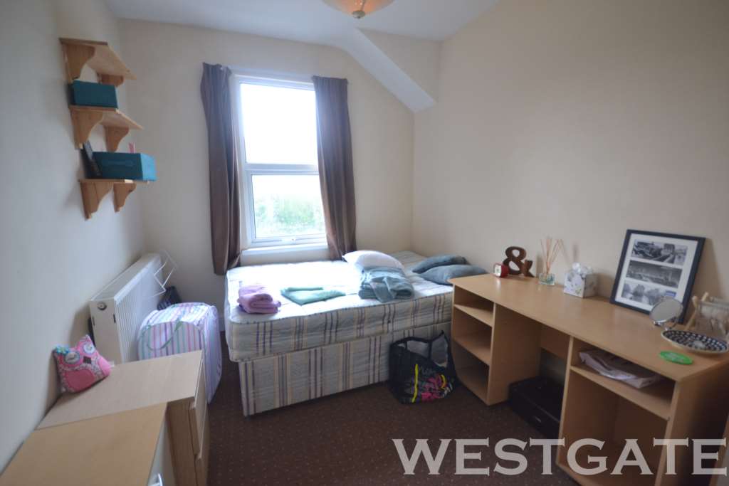 Norris Road, Uni Area, Image 8