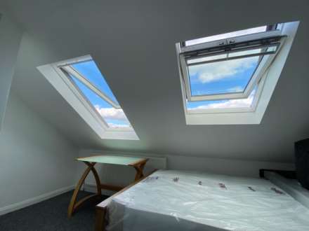 Donnington Gardens, Reading, Image 7