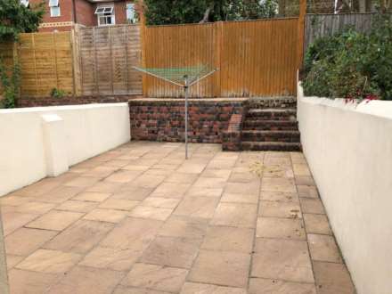 Pitcroft Avenue, Reading, Image 7