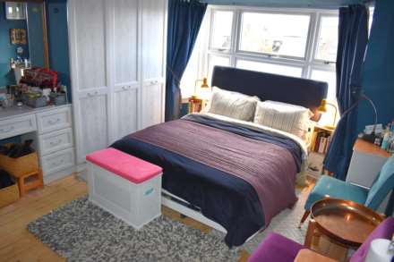 (3 or 4 bedrooms) Bramhall Avenue, Harwood, Image 22
