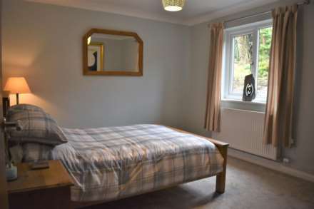 3 or 4 bedrooms - Grange Park Road, Bromley Cross, Image 26