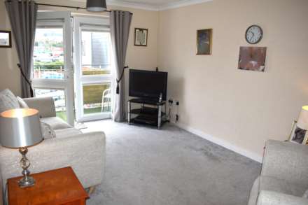 Manor Gardens, Hough Fold Way, Harwood, Image 5