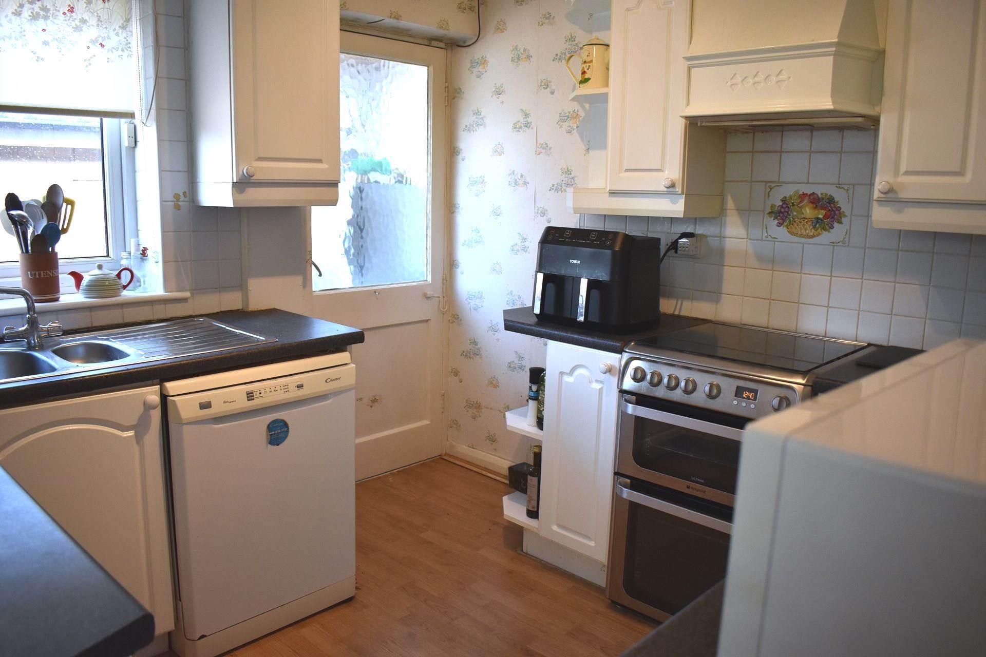 Belmont View, Harwood, Image 8