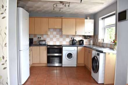 Crompton Avenue, Breightmet, Image 8