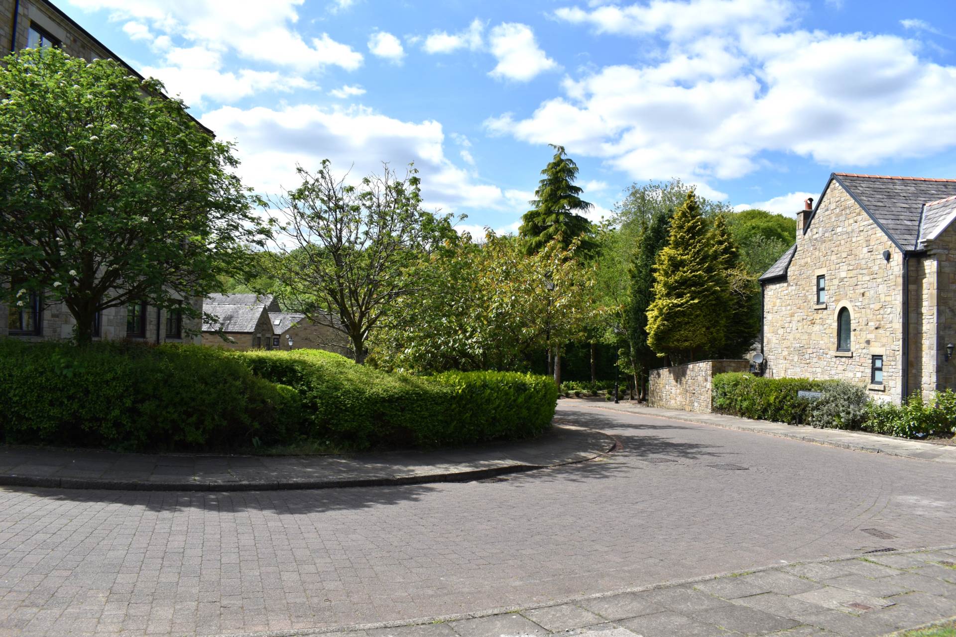 Bradshaw Hall Drive, Bradshaw, Image 42