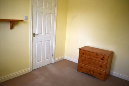 Scarthwood Close, Bradshaw, Image 16