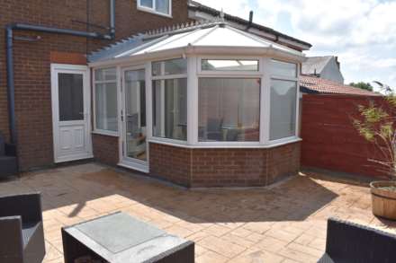 Scarthwood Close, Bradshaw, Image 21