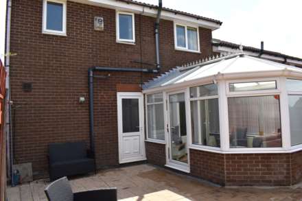 Scarthwood Close, Bradshaw, Image 22