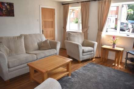 Scarthwood Close, Bradshaw, Image 4