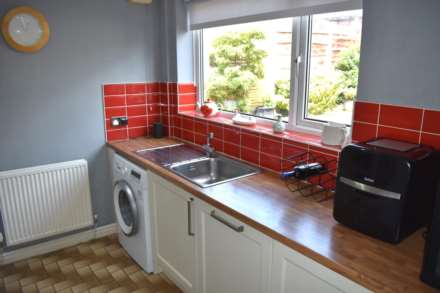 Scarthwood Close, Bradshaw, Image 9