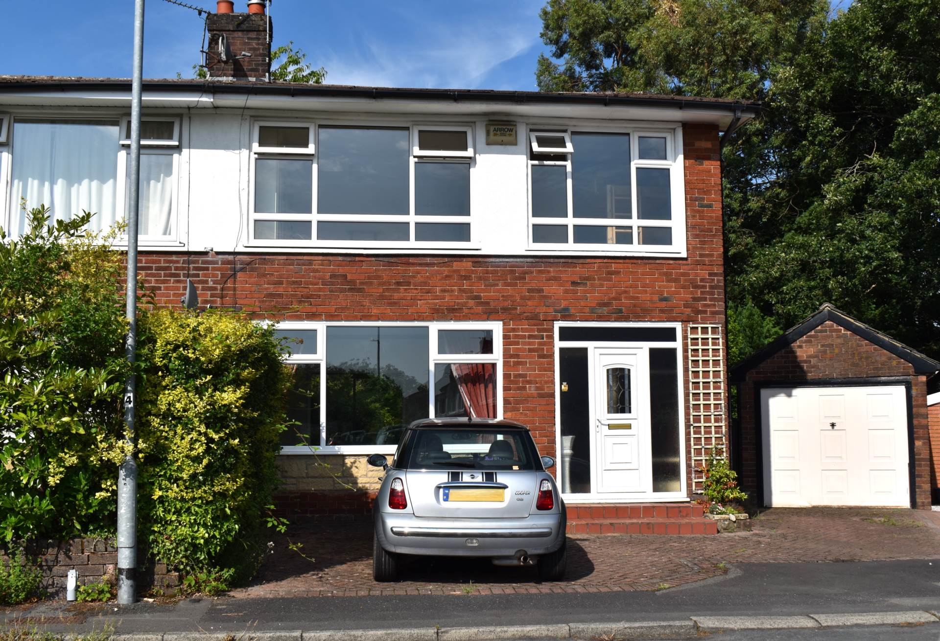 Brookside Close, Bradshaw, Image 1