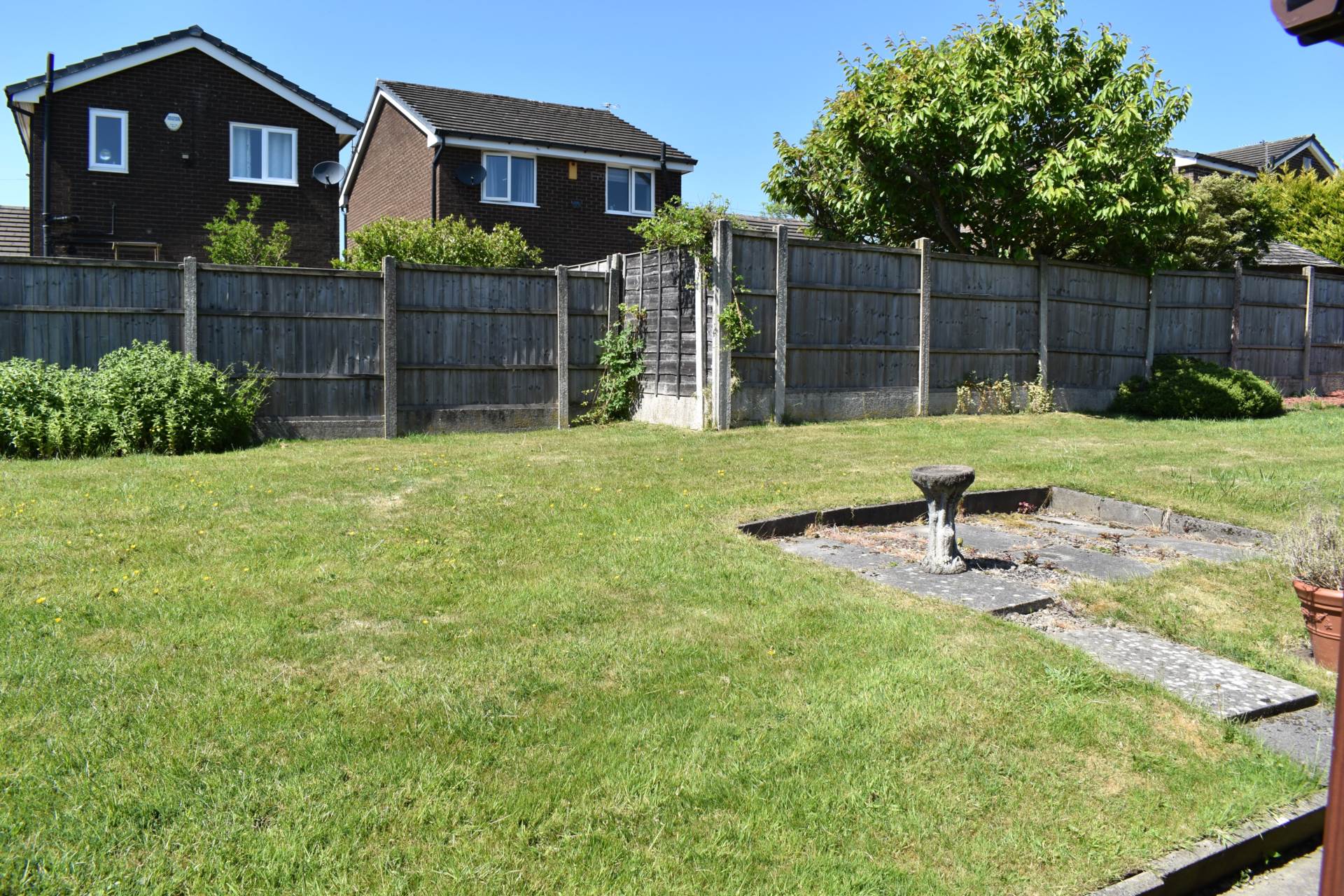 Shalfleet Close, Harwood, Image 16