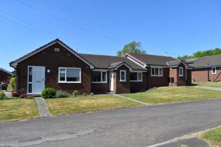 Shalfleet Close, Harwood