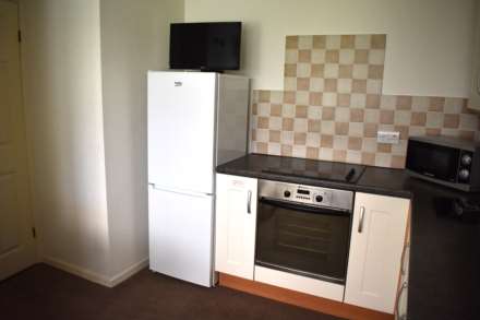 Shalfleet Close, Harwood, Image 7