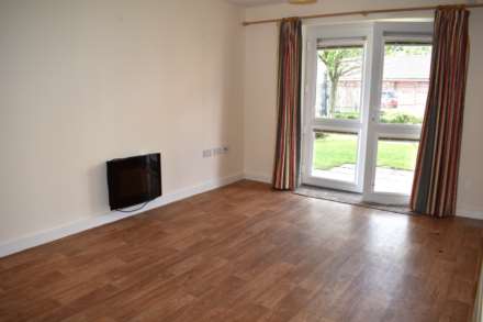 Hough Fold Way, Harwood, Image 4