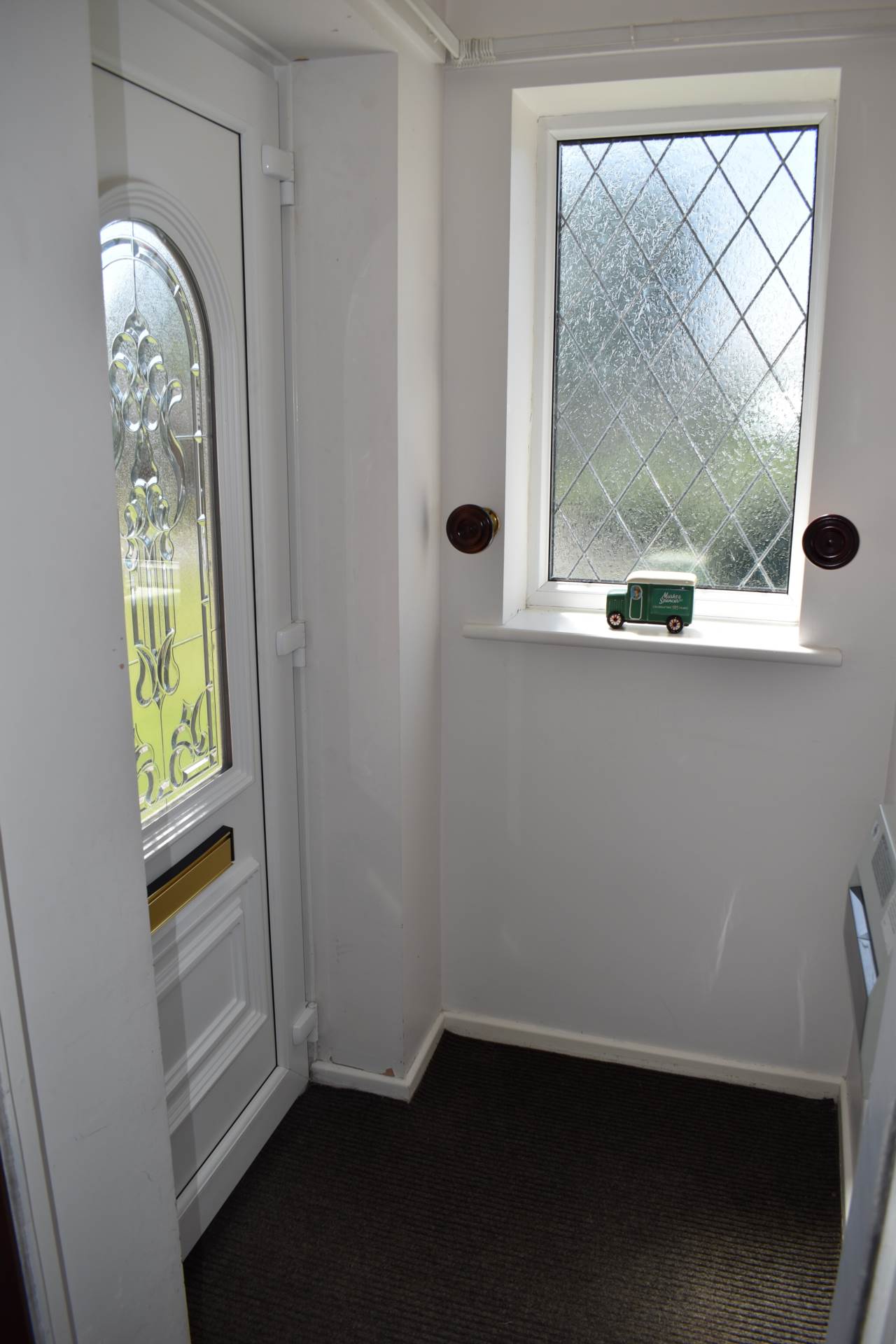 Shalfleet Close, Harwood, Image 4
