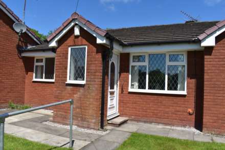 Shalfleet Close, Harwood, Image 3