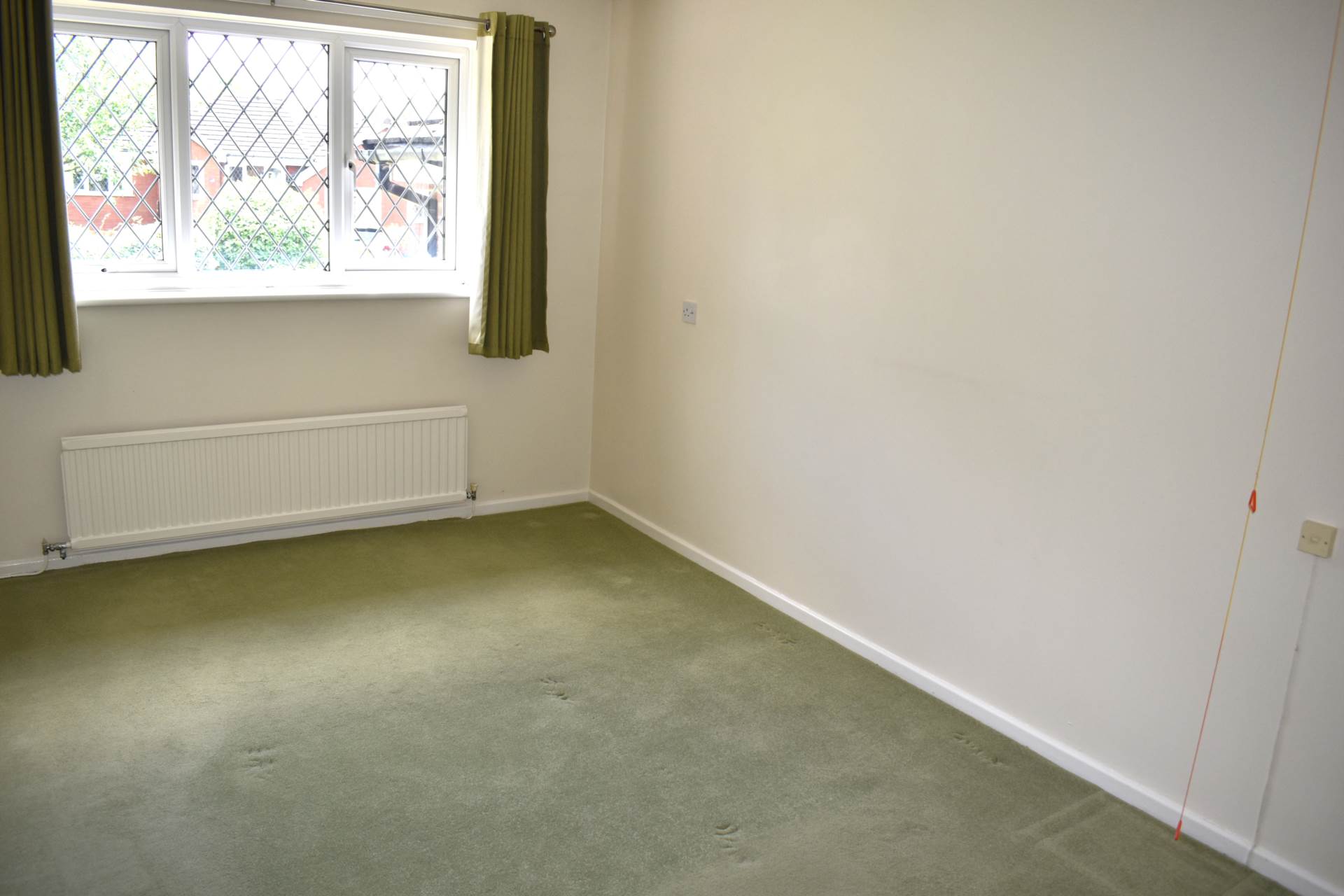 Shalfleet Close, Harwood, Image 8