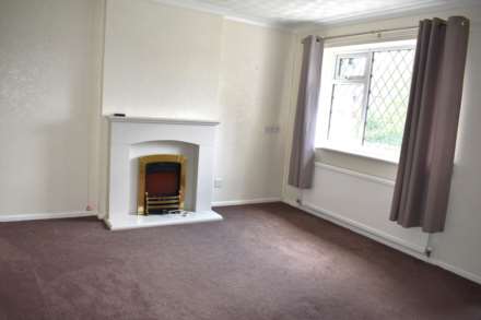 Shalfleet Close, Harwood, Image 3