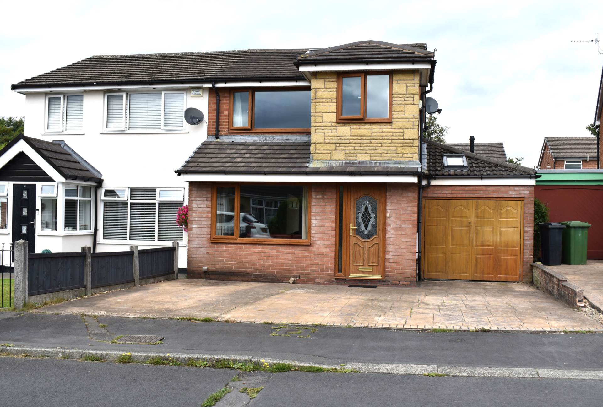 Brook House Close, Harwood, Image 1