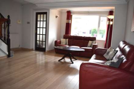 Brook House Close, Harwood, Image 3