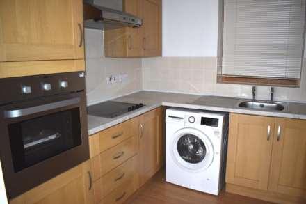 Hough Fold Way, Harwood, Image 9