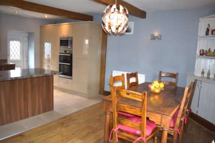 Brookfold Lane, Harwood, Image 7