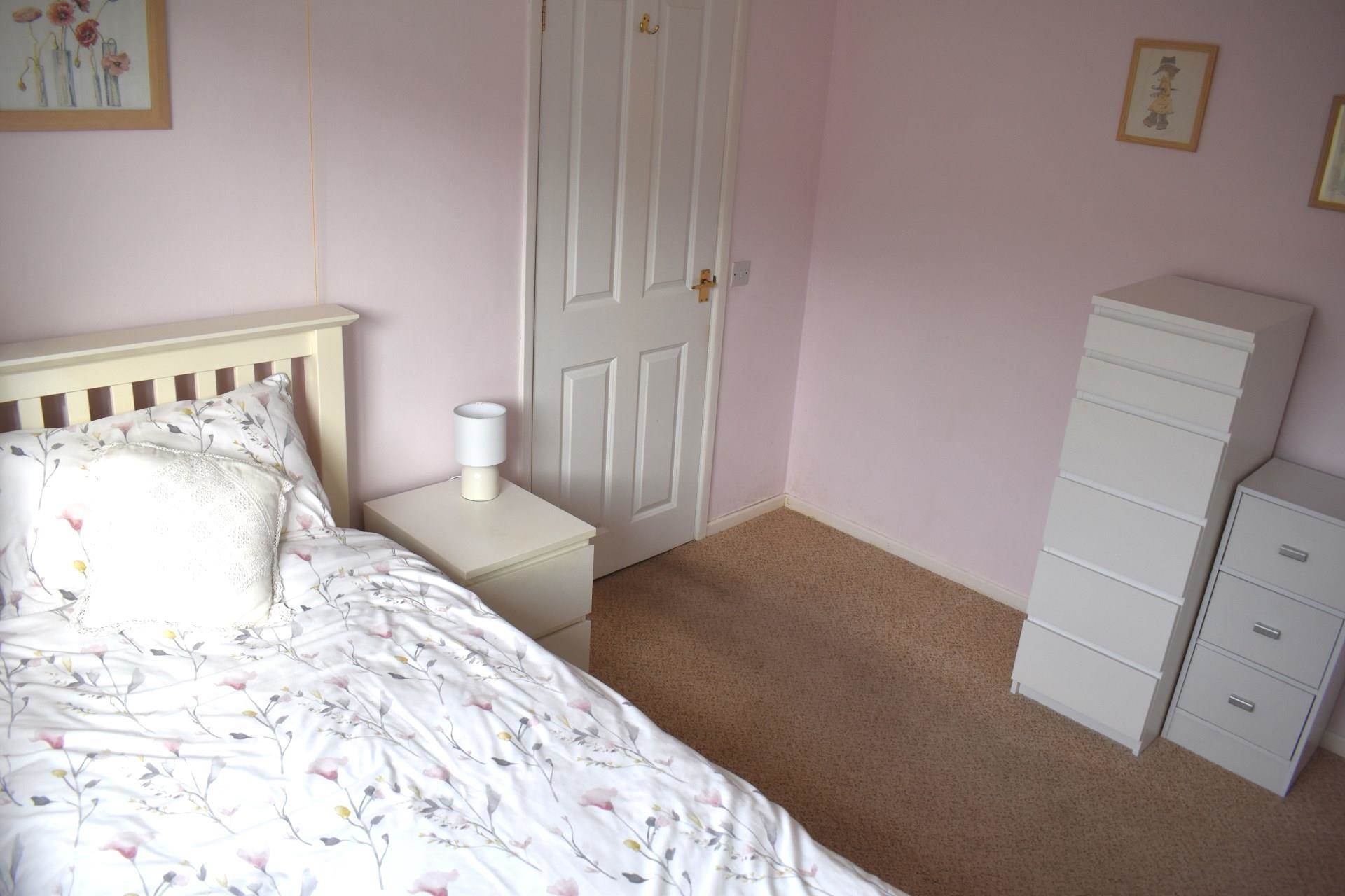Westcott Close, Harwood, Image 7