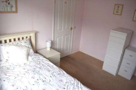 Westcott Close, Harwood, Image 7