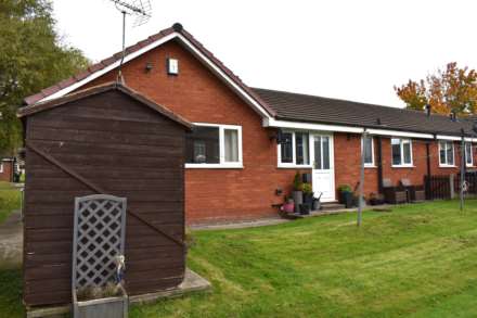 Westcott Close, Harwood, Image 9