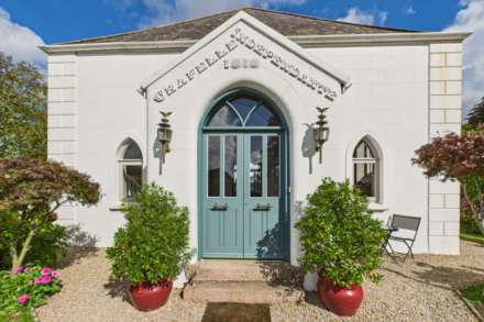 St Saviour / Trinity Border, Image 27