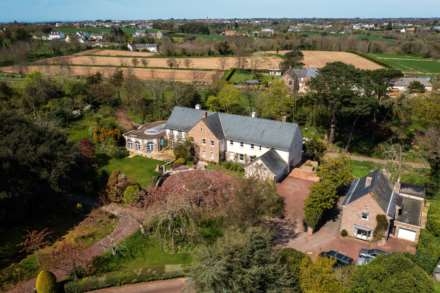 7 Bedroom Detached, St Peter