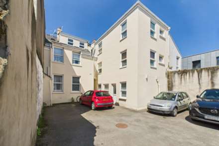 David Place, St Helier, Image 12