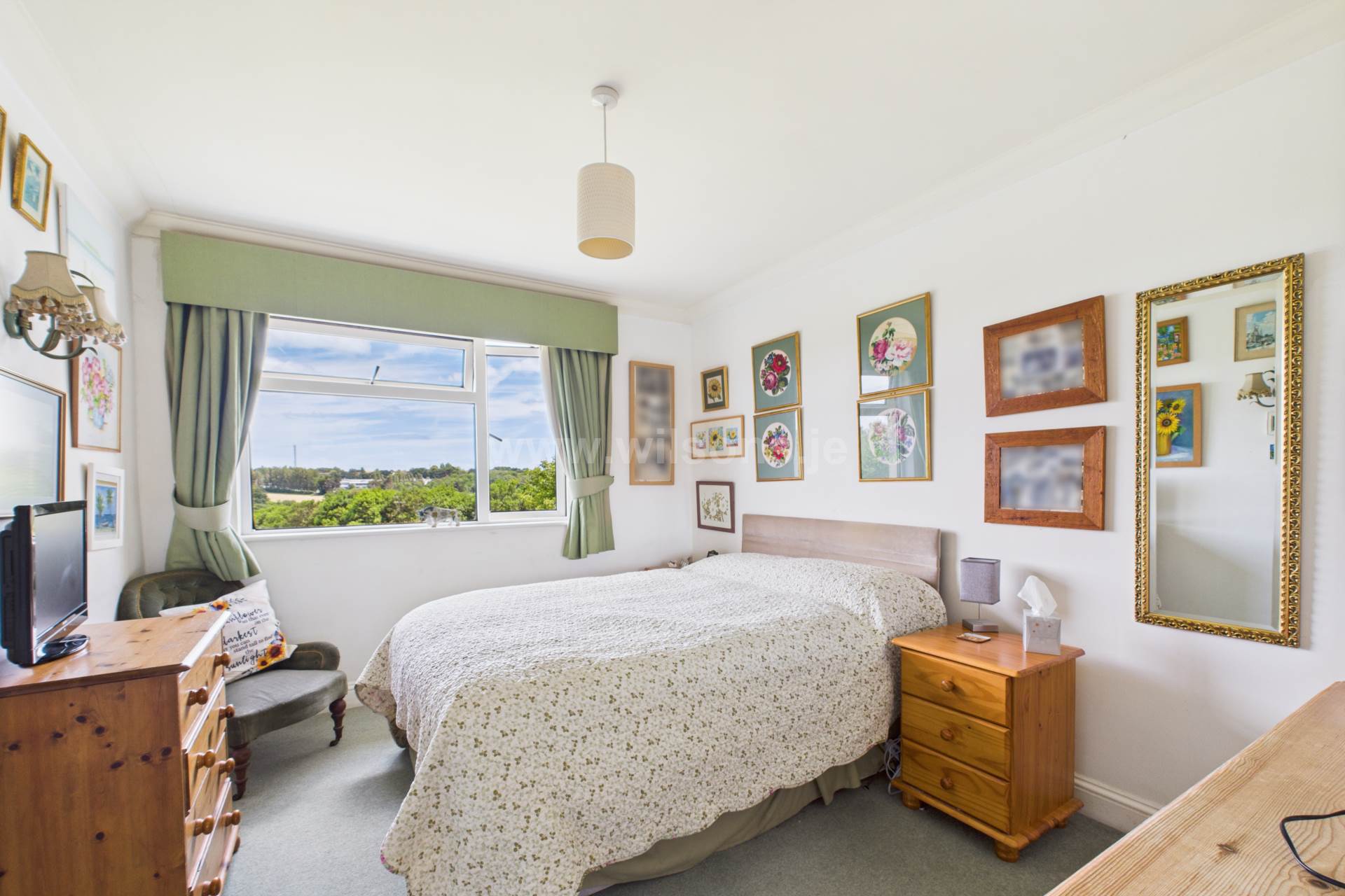 Trinity Hill, Image 13