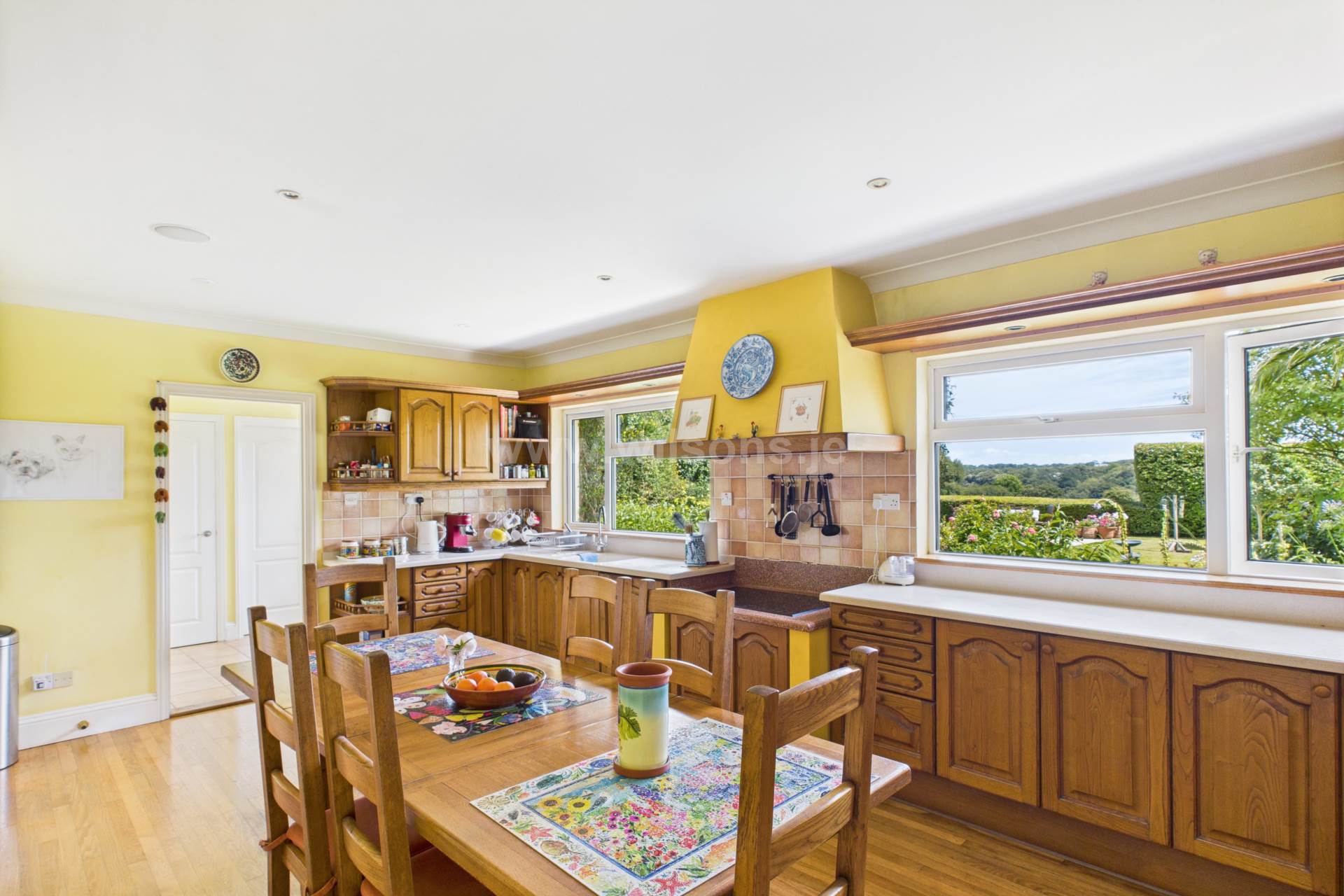 Trinity Hill, Image 4
