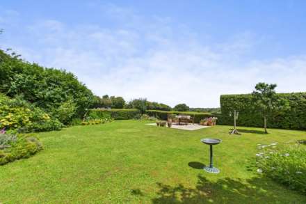 Trinity Hill, Image 18