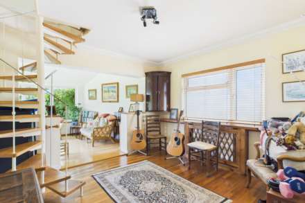 Trinity Hill, Image 8