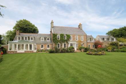 7 Bedroom Detached, St John