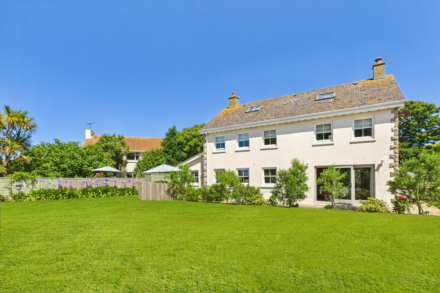 4 Bedroom Detached, Rue Freule, St Ouen