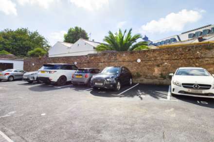 INVESTMENT ONLY - St Helier, Image 9